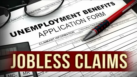 US-Jobless-Claims-Drop-Highlighting-Labor-Market-Strength-02